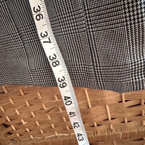 H&M WOMEN'S
SLEEVELESS GLEN PLAID
SHIFT SHEATH DRESS - Picture 6 of 6